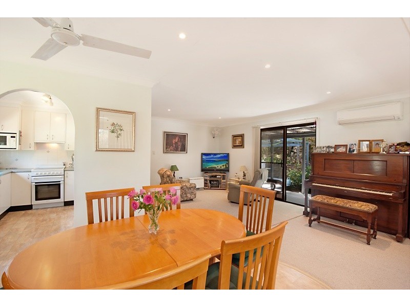 22 Murrumbooee Place, Tascott NSW 2250