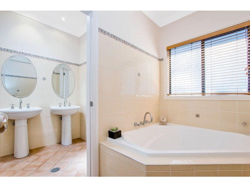 118 The Broadwaters, Tascott NSW 2250