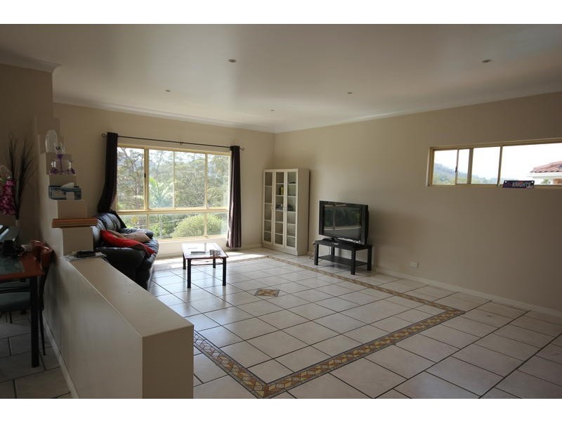 48 Holcombe Avenue, Narara NSW 2250