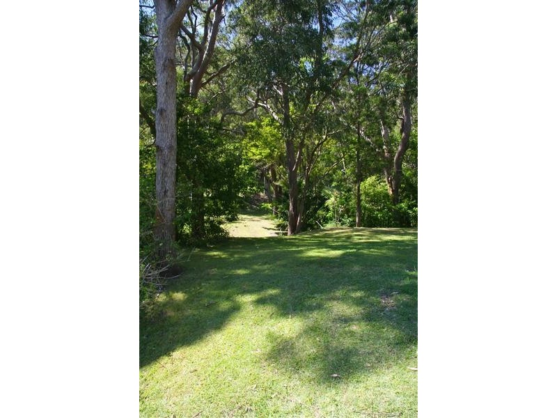 12 Heath Road, Hardys Bay NSW 2257