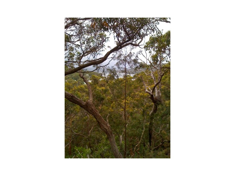 12 Heath Road, Hardys Bay NSW 2257