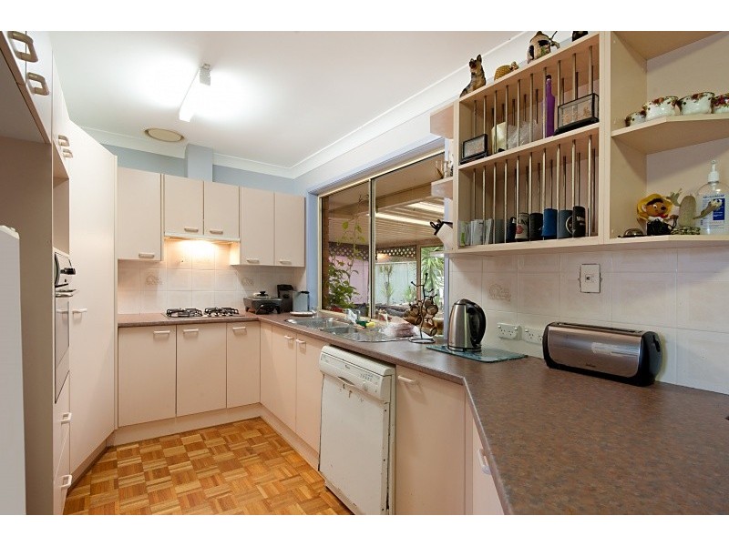 4 Merideth Place, Green Point NSW 2251