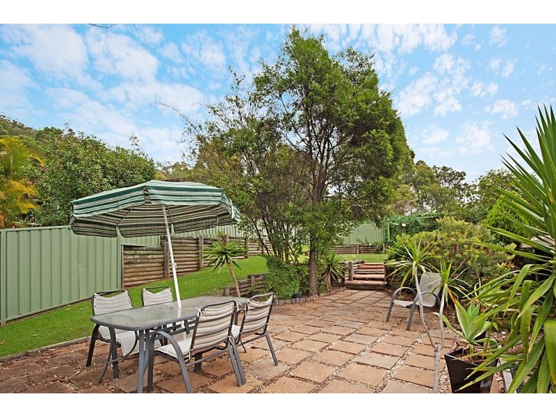 4 Merideth Place, Green Point NSW 2251