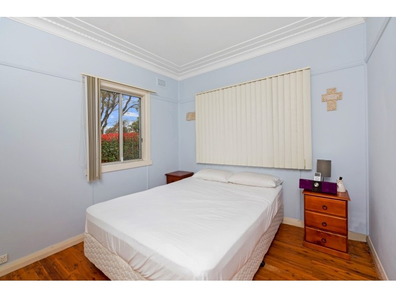 13 Wyong Road, Tumbi Umbi NSW 2261