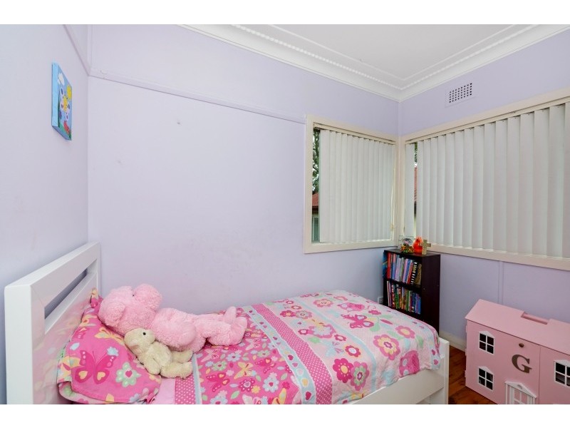 13 Wyong Road, Tumbi Umbi NSW 2261