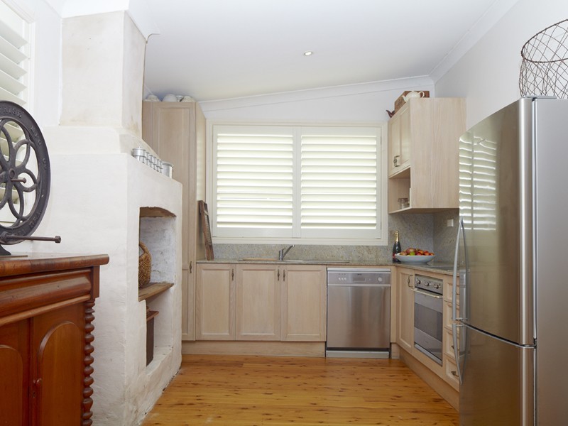 42 Araluen Drive, Killcare NSW 2257