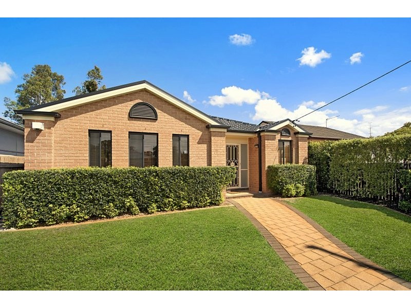 60 McMasters Road, Woy Woy NSW 2256