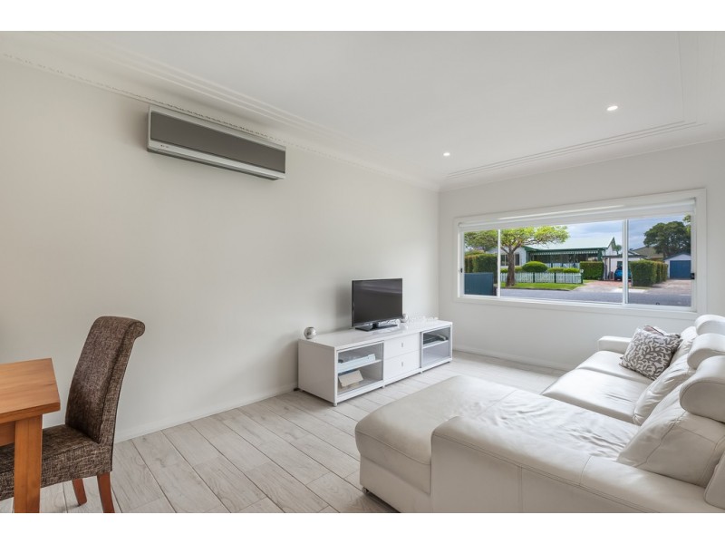 22 Terry Avenue, Woy Woy NSW 2256