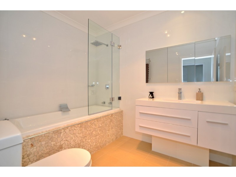 31 Welcome Street, Woy Woy NSW 2256