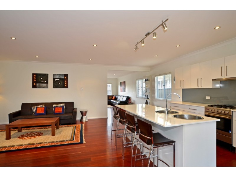 31 Welcome Street, Woy Woy NSW 2256