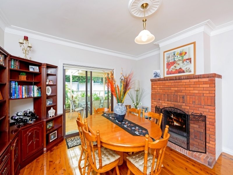 2 Bassan Street, Woy Woy Bay NSW 2256