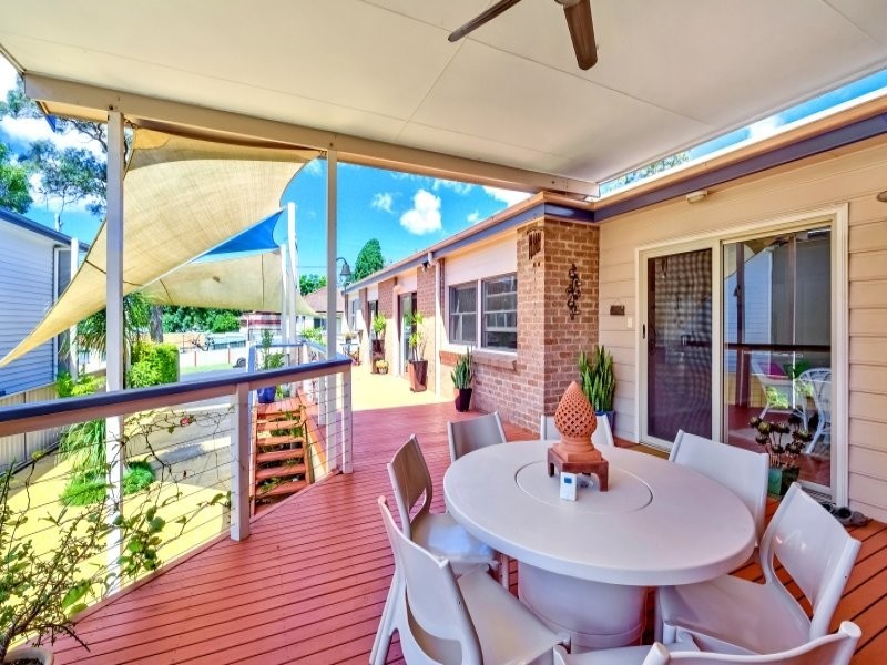 2 Bassan Street, Woy Woy Bay NSW 2256