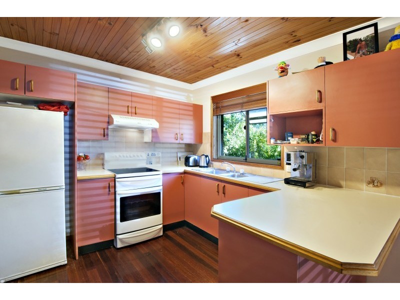 2/58 Yugari Crescent, Daleys Point NSW 2257