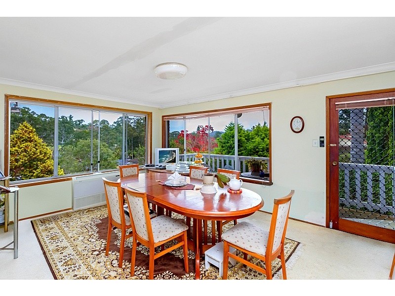 5 Belina Avenue, Wyoming NSW 2250