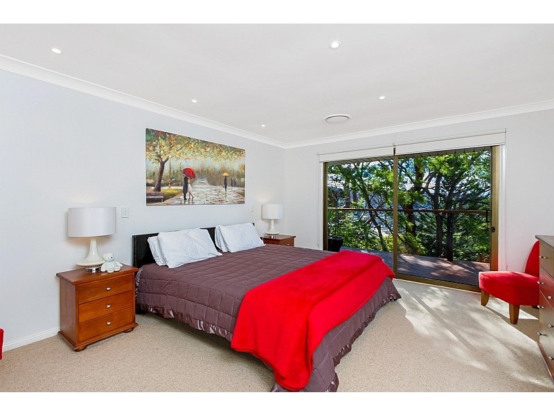 2 Onthonna Terrace, Umina Beach NSW 2257