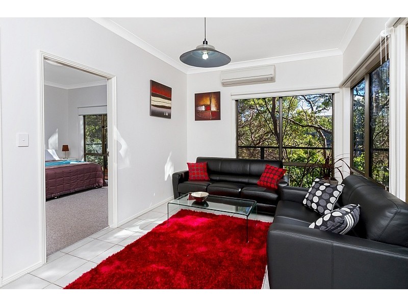 2 Onthonna Terrace, Umina Beach NSW 2257