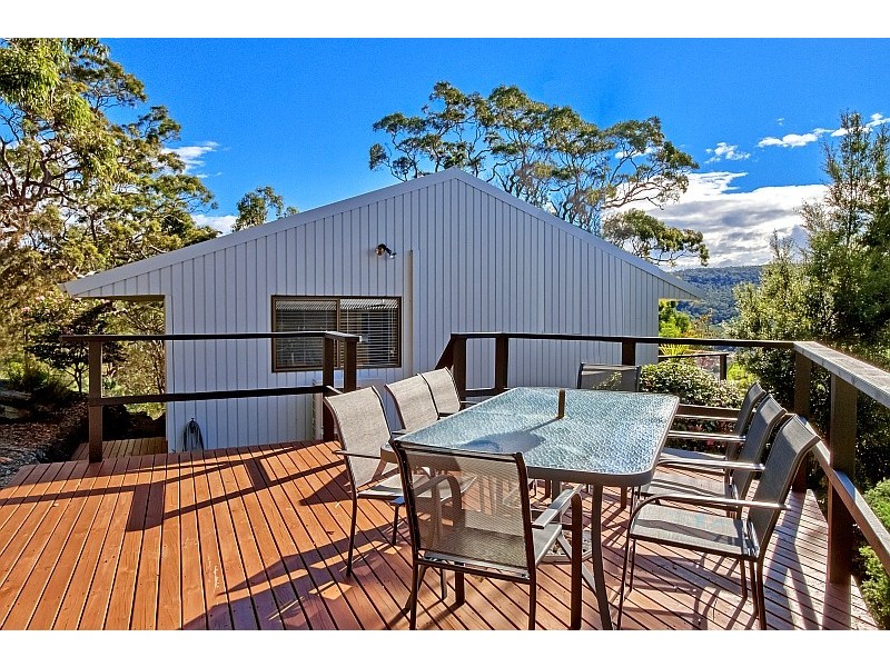 2 Onthonna Terrace, Umina Beach NSW 2257