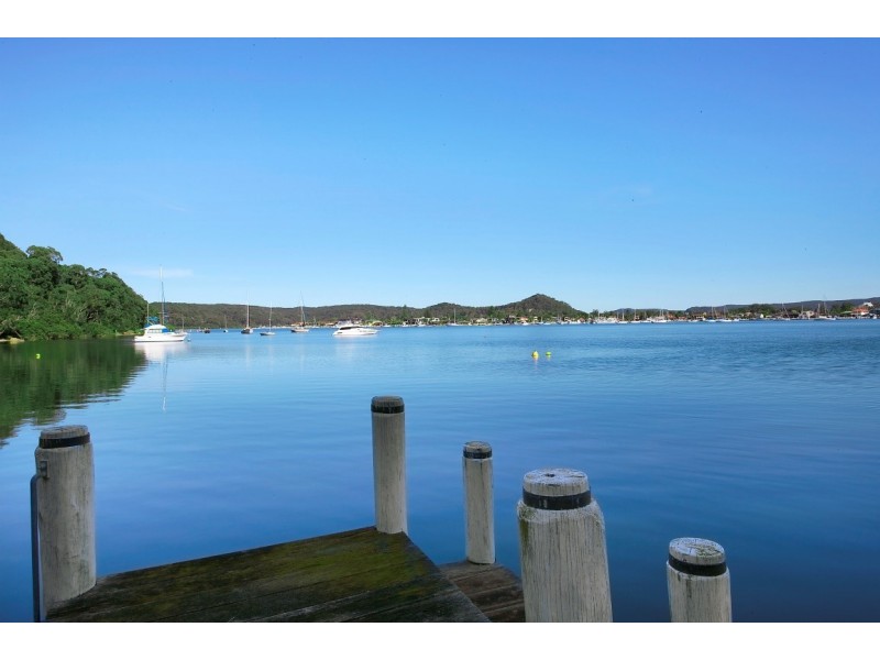 116 Daley Avenue, Daleys Point NSW 2257