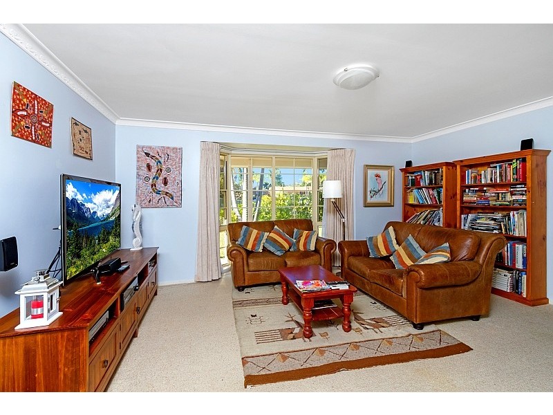 11 Admiralty Place, Umina Beach NSW 2257