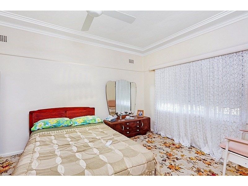 77 Nelson Street, Umina Beach NSW 2257