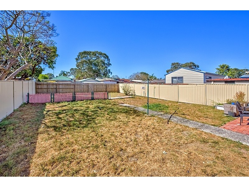 40 Dorothy Avenue, Woy Woy NSW 2256