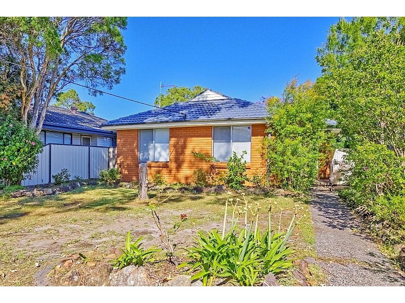 13 Mascot Street, Woy Woy NSW 2256