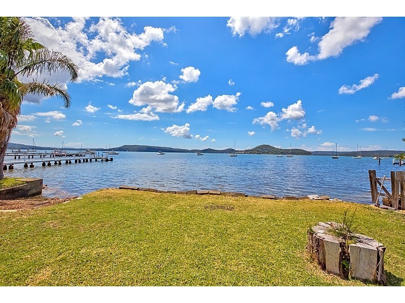 16 Brisbane Water Drive, Koolewong NSW 2256