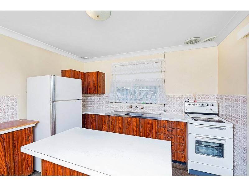 1 Barrenjoey Road, Ettalong Beach NSW 2257