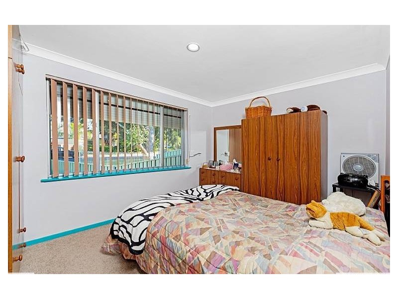 18 Norma Crescent, Woy Woy NSW 2256