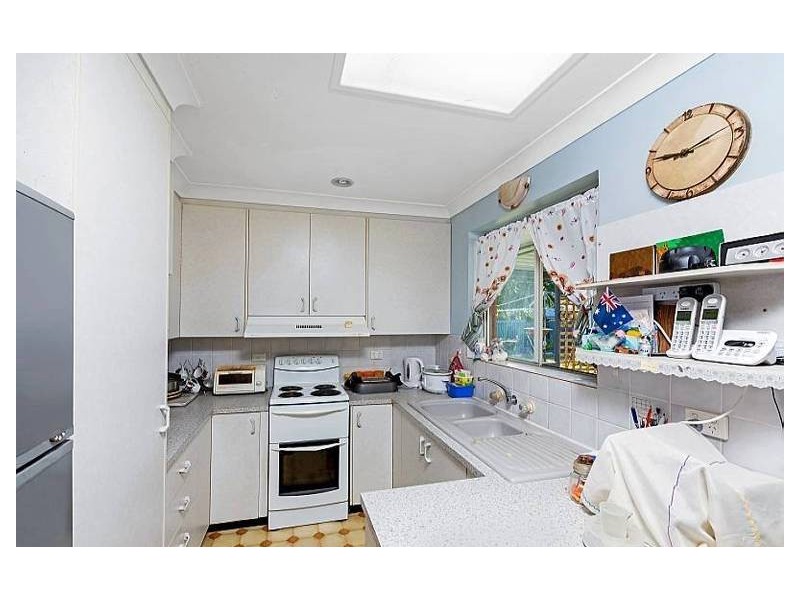 18 Norma Crescent, Woy Woy NSW 2256