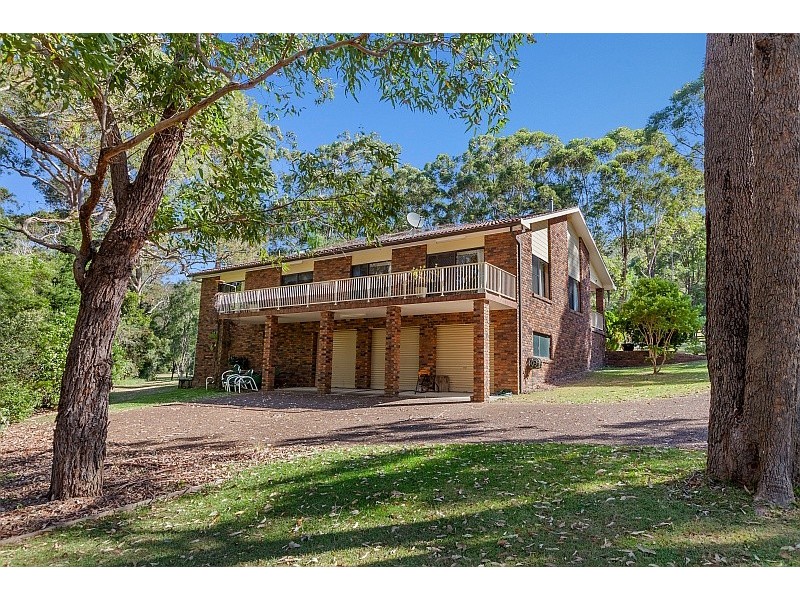 14 Awinya Close, Empire Bay NSW 2257