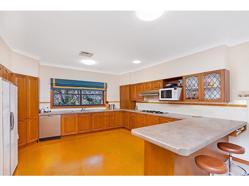 14 Awinya Close, Empire Bay NSW 2257