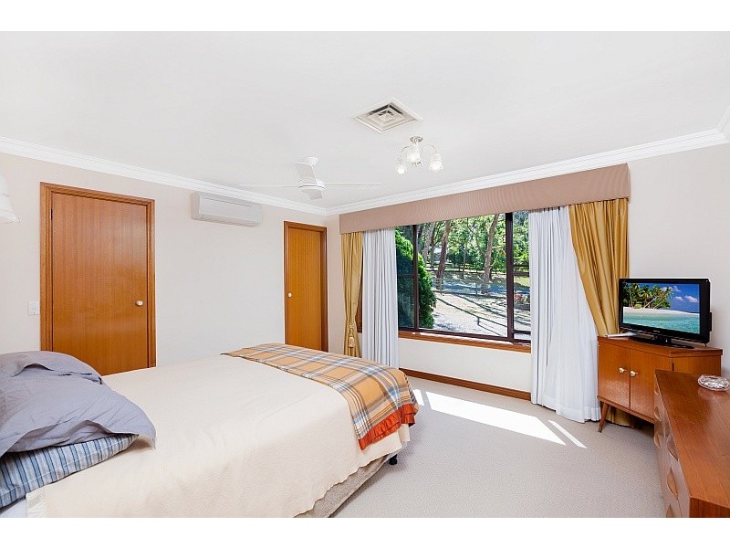 14 Awinya Close, Empire Bay NSW 2257