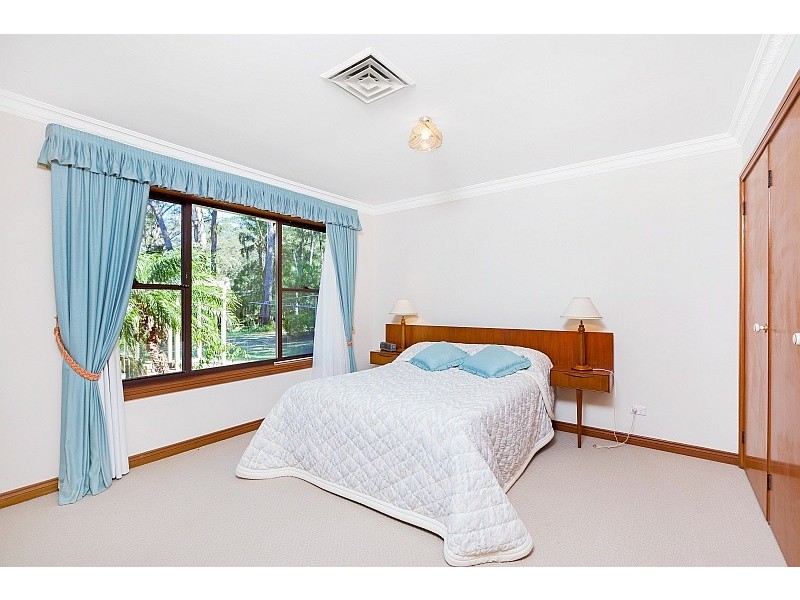 14 Awinya Close, Empire Bay NSW 2257