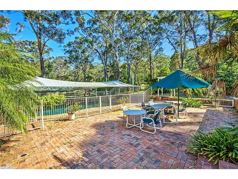 14 Awinya Close, Empire Bay NSW 2257