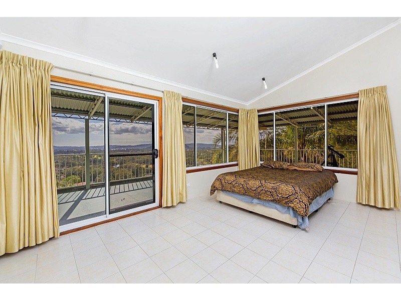 12 Timbertop Drive, Umina Beach NSW 2257