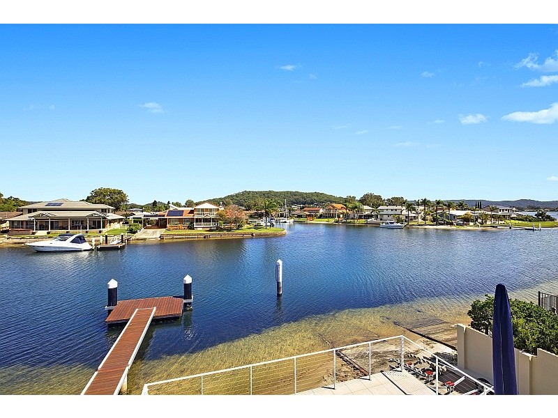 80 Helmsman Boulevard, St Huberts Island NSW 2257