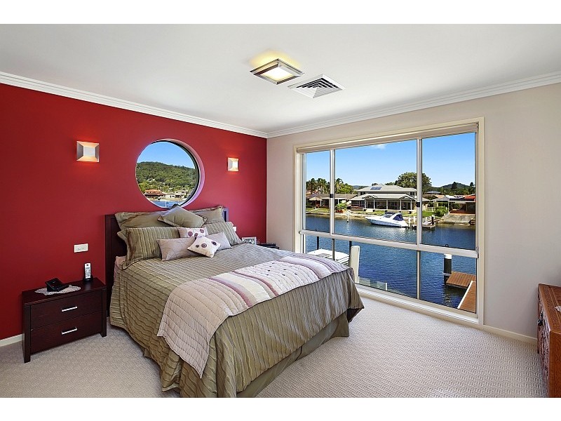 80 Helmsman Boulevard, St Huberts Island NSW 2257