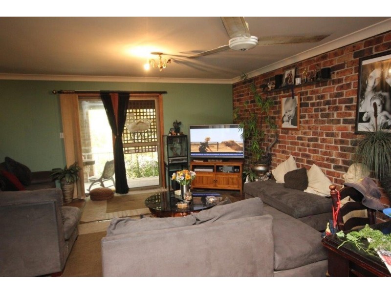 12 Davis Street, Booker Bay NSW 2257