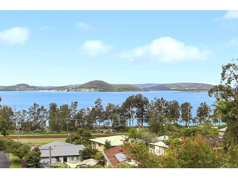 6A Thomas Street, Tascott NSW 2250