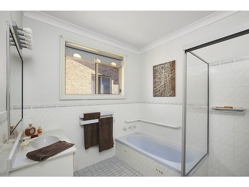 2 Kooronya Road, Kincumber NSW 2251