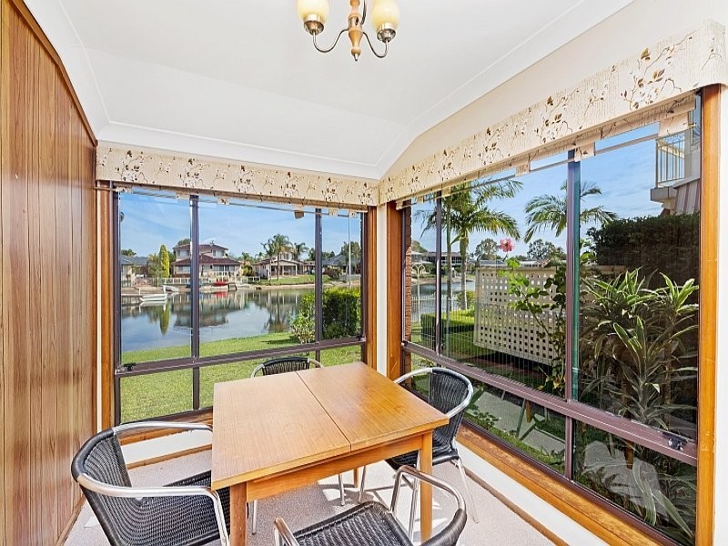 6 Salacia Close, St Huberts Island NSW 2257