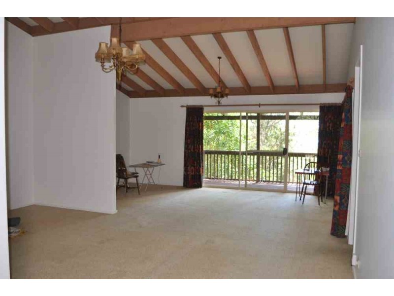 20 Yugari Crescent, Daleys Point NSW 2257