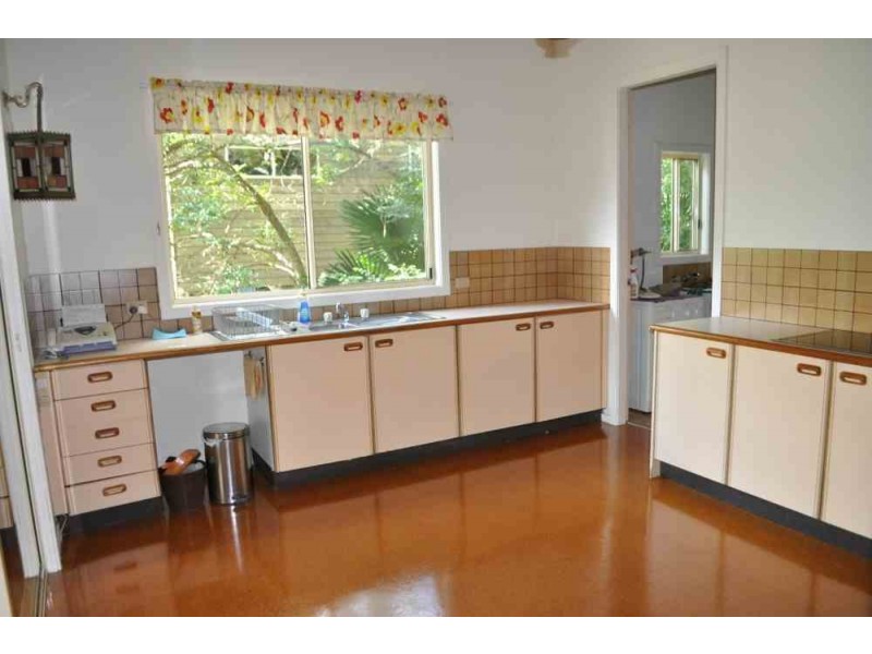 20 Yugari Crescent, Daleys Point NSW 2257