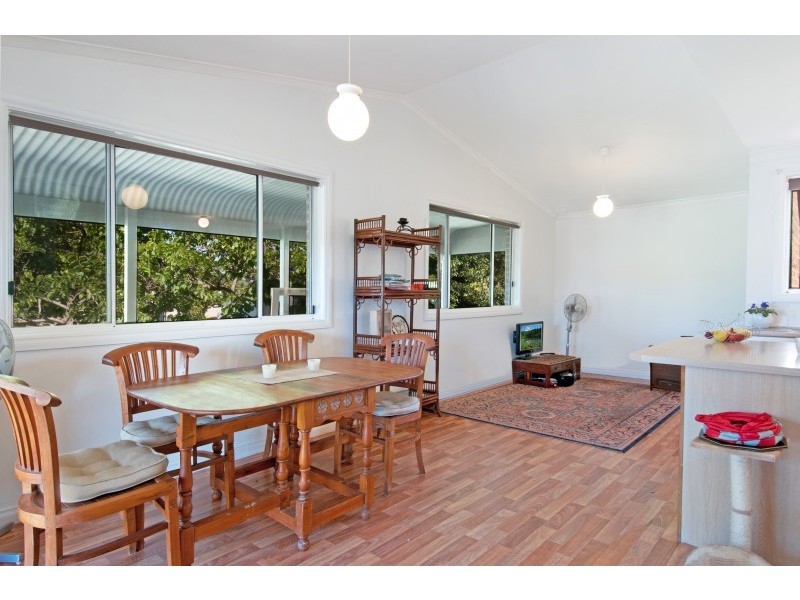 15 Sorrento Road, Empire Bay NSW 2257