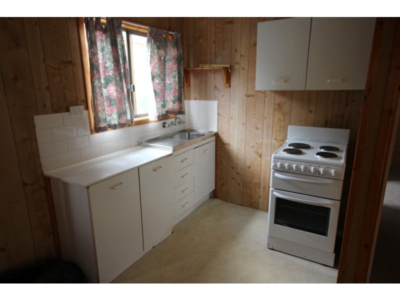 183a Barrenjoey Road, Ettalong Beach NSW 2257