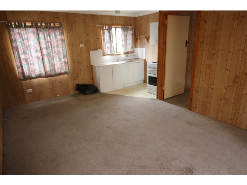 183a Barrenjoey Road, Ettalong Beach NSW 2257