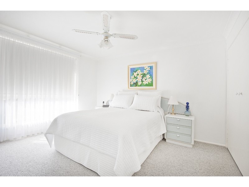 6 Mooring Place, St Huberts Island NSW 2257