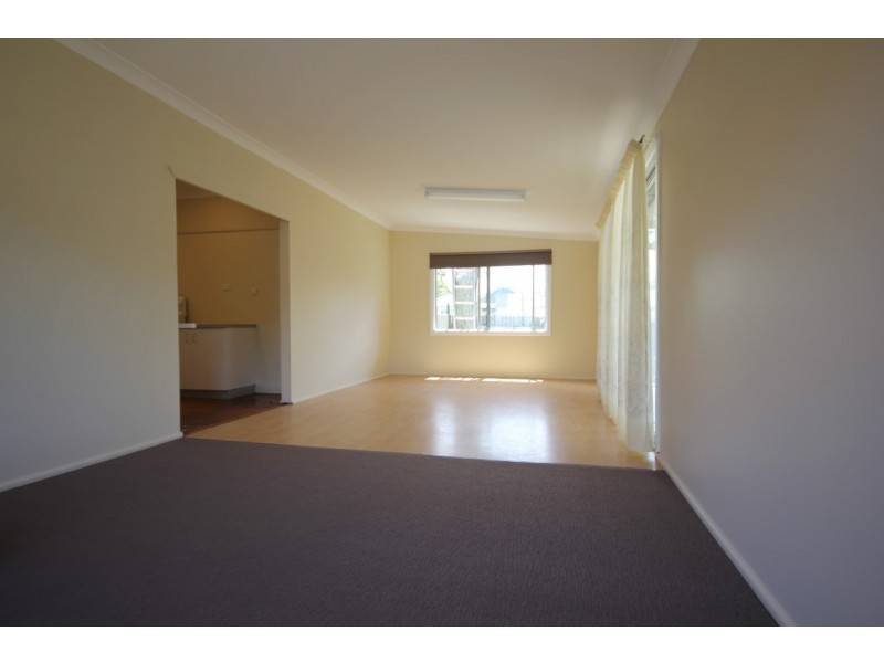 10 Springwood Street, Blackwall NSW 2256