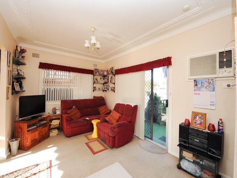 45 Ocean Beach Road, Woy Woy NSW 2256